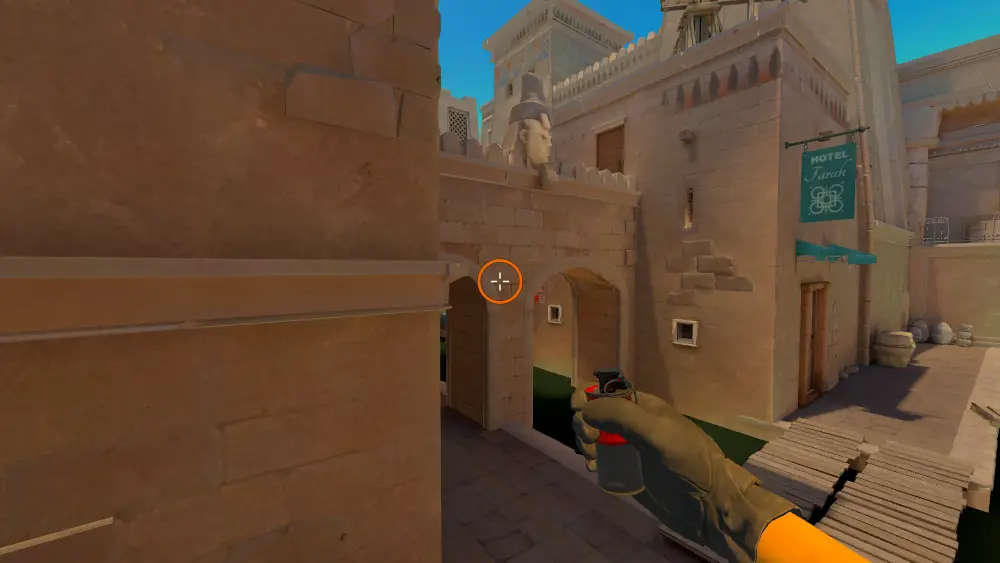 Standing on the Anubis spot on Anubis, the aim mark on the point this flash is thrown at.