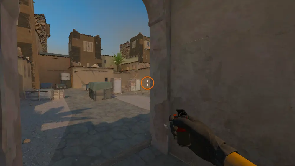 Standing on the Tunnels2 spot on Dust2, the aim mark on the point this smoke is thrown at.