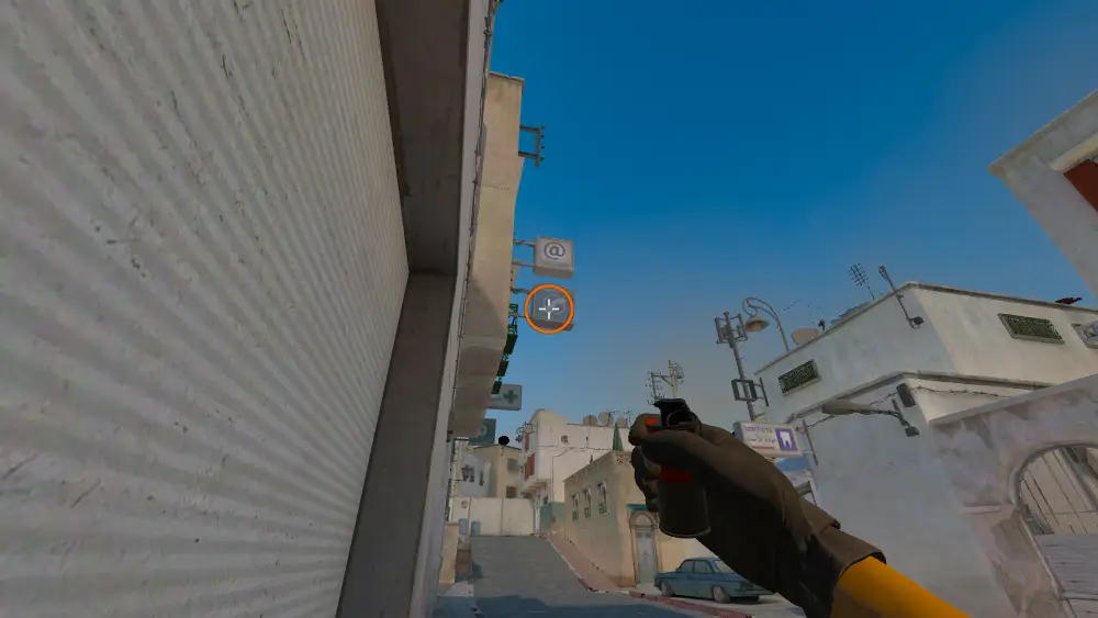 Standing on the Long Corner spot on Dust2, the aim mark on the point this flash is thrown at.