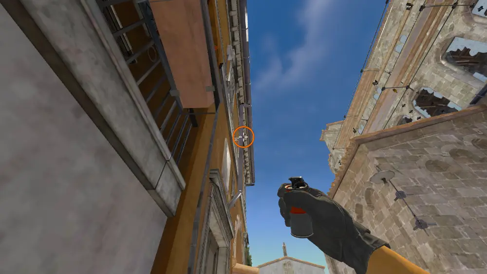 Standing on the CT spot on Inferno, the aim mark on the point this flash is thrown at.