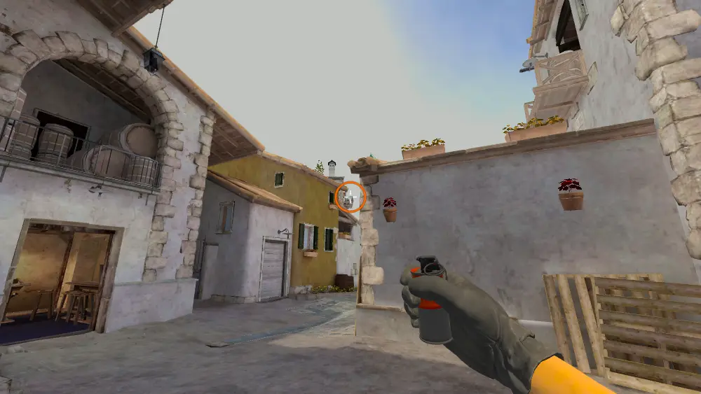 Standing on the Arch Side spot on Inferno, the aim mark on the point this molotov is thrown at.